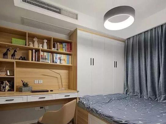 小卧室装隐形床，不仅能实现一屋多用，还能节省更多空间哦！